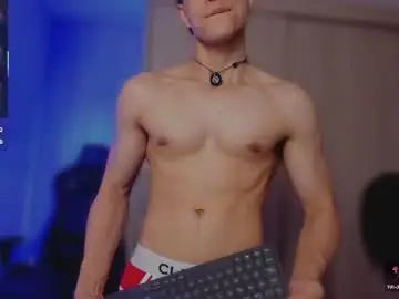 Chaturbate Best live sex cam show of thomklein