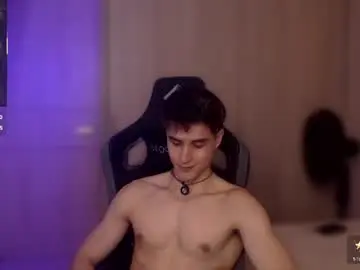 Chaturbate Live Sex Cam of thomklein
