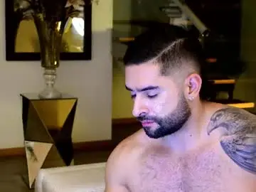 Chaturbate Live Sex Cam of lukhass