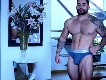 Chaturbate Live Sex Cam of lukhass