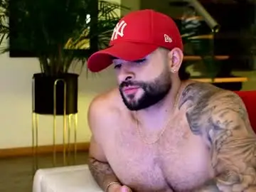 Chaturbate Free Porn Cam of lukhass