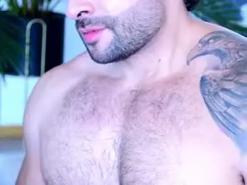 Chaturbate Live Sex Cam of lukhass