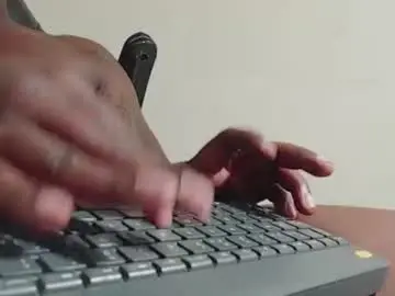 Chaturbate Free Porn Cam of brant_garcia
