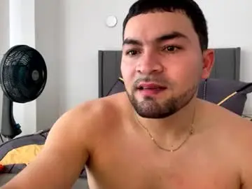 Chaturbate Free Porn Cam of camilor_30