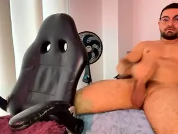 Chaturbate Free Porn Cam of camilor_30