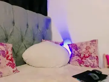 Chaturbate Live Sex Cam of andresznaygarcia