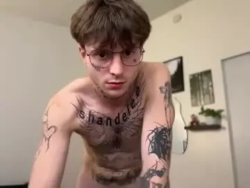 Chaturbate Nude Webcam of prettyboyszn