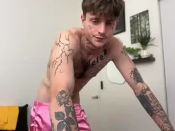 Chaturbate Watch Live Sex Cams of prettyboyszn