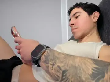 Chaturbate Live Porn of andresjuan92