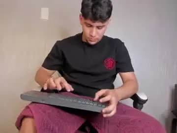 Chaturbate Watch Live Sex Cams of valetino_stonee