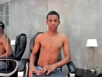 Chaturbate Live Sex Cam of jermon_blake