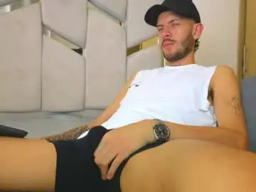 Chaturbate Sex Cam of max_tayloor
