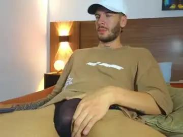 Chaturbate Adult Webcam of max_tayloor