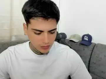 Chaturbate Free Live Porn of sweetlatinoboy