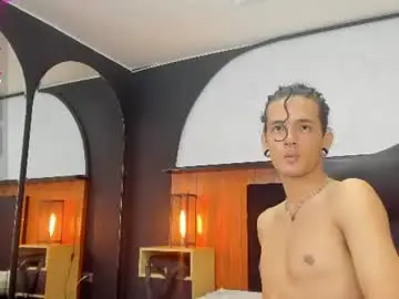Chaturbate Live Porn of skinny_mac_