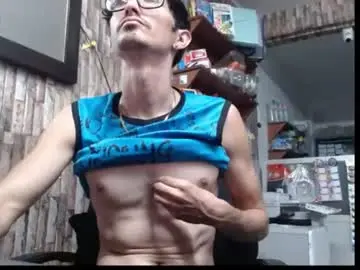 Chaturbate Live Sex Cam of jhosuamoore2