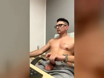 Chaturbate Live Sex Cam of masterboss_fl
