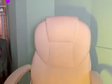Chaturbate Live Sex Cam of andywiills