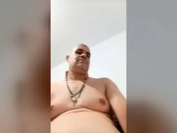 Chaturbate Live Sex Cam of angell703