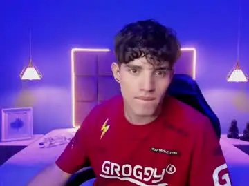 Chaturbate Adult Webcam of alejootwink