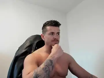 Chaturbate Sex Chat of alphagodleatherking92