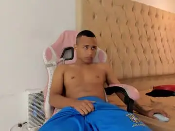 Chaturbate Nude Webcam of mastermorenohot23