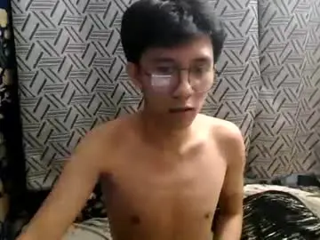 Chaturbate Watch Live Sex Cams of petiteasian_boy