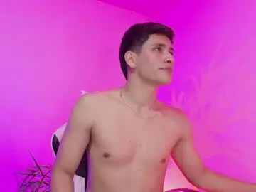 Chaturbate Watch Live Sex Cams of santilux_