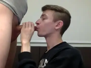 Chaturbate Free Live Porn of ashingwest97