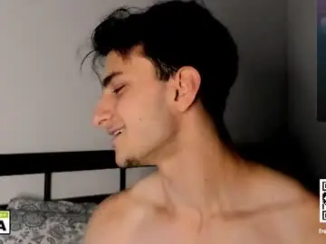 Chaturbate Live Sex of 19_david_19