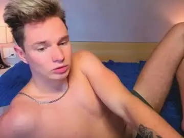 Chaturbate Live Sex Cam of romeosilver
