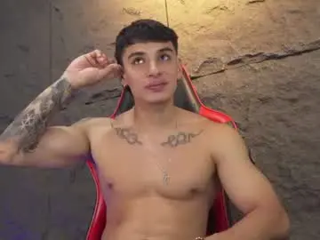 Chaturbate Best live sex cam show of joseph__boy