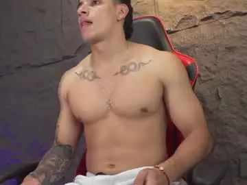 Chaturbate Adult Webcams of joseph__boy