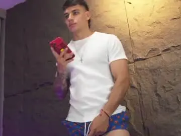 Chaturbate Watch Live Sex Cams of joseph__boy