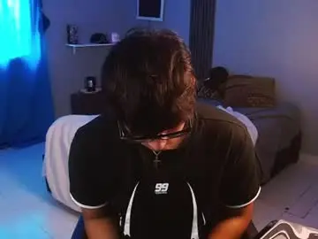 Chaturbate Sex Chat of mr_yisuz