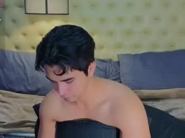 Chaturbate Sex Cam of reidalert69