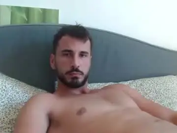 Chaturbate Live Sex Cam of hornyasfuckk33