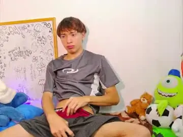 Chaturbate Live Sex of ely_king