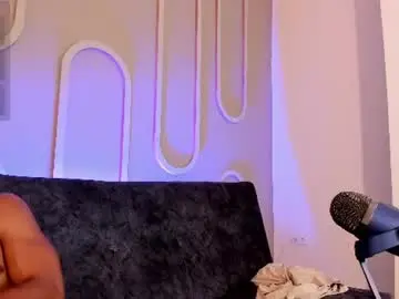 Chaturbate Live Sex Cam of sweet_alessandro1