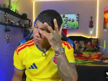 Chaturbate Free Porn Cam of damian_latinxxx