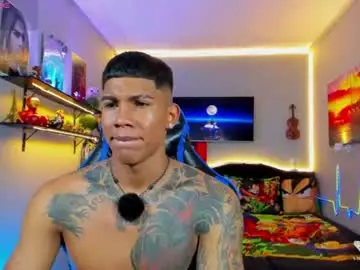 Chaturbate Best live sex cam show of damian_latinxxx