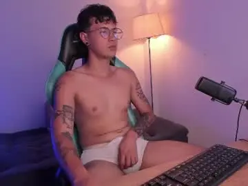 Chaturbate Sex Chat of leaneseb