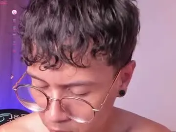 Chaturbate Nude Webcam of leaneseb