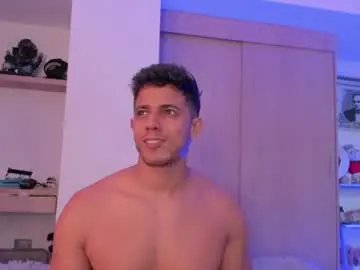 Chaturbate Adult Video Chat of ashton_coleman_
