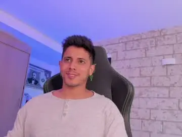 Chaturbate Live Sex of ashton_coleman_