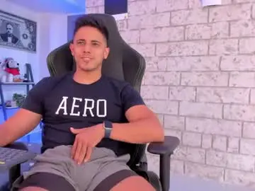 Chaturbate Nude Webcam of ashton_coleman_