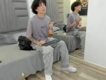 Chaturbate Watch Live Sex Cams of johan_tim