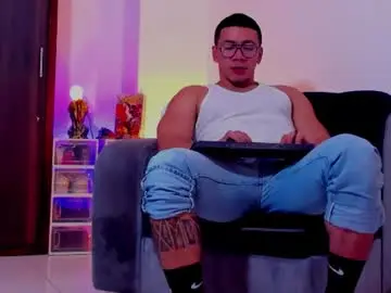 Chaturbate Private Sex Chat of bastian_franco01