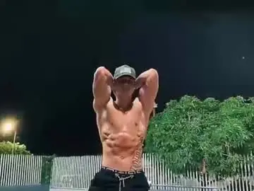 Chaturbate Free Porn Cam of chris_angel01
