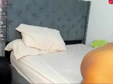 Chaturbate Free Porn Cam of andrewadans02